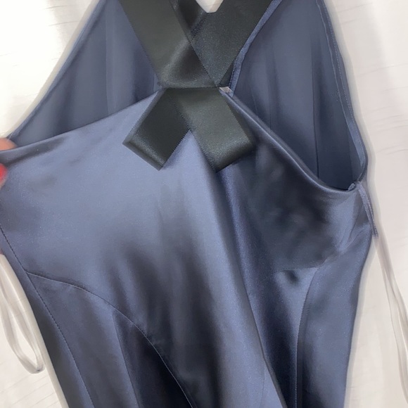 Amanda Wakely silk midi dress - Picture 3 of 3